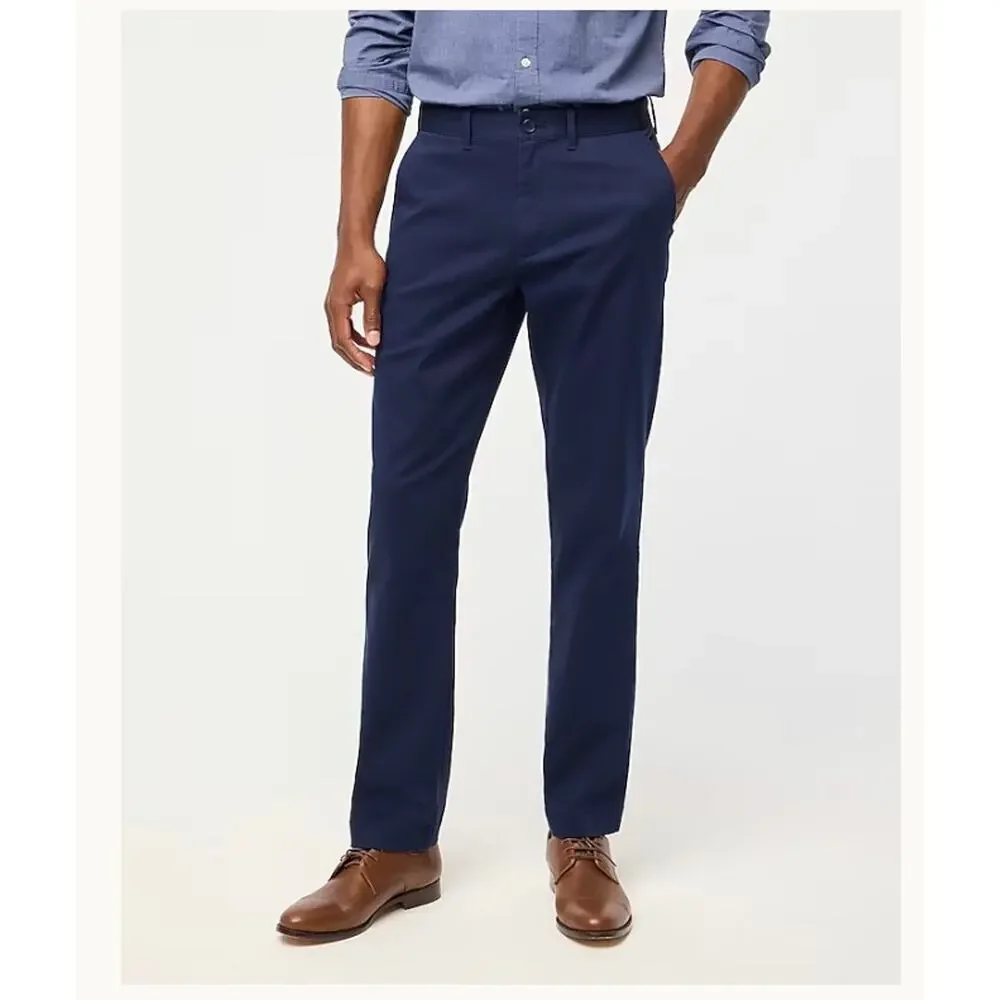 J. Crew Men’s Straight-fit flex chino pant